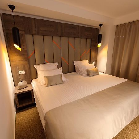 Premium Wellness Institute Hotel บูคาเรสต์ ภายนอก รูปภาพ