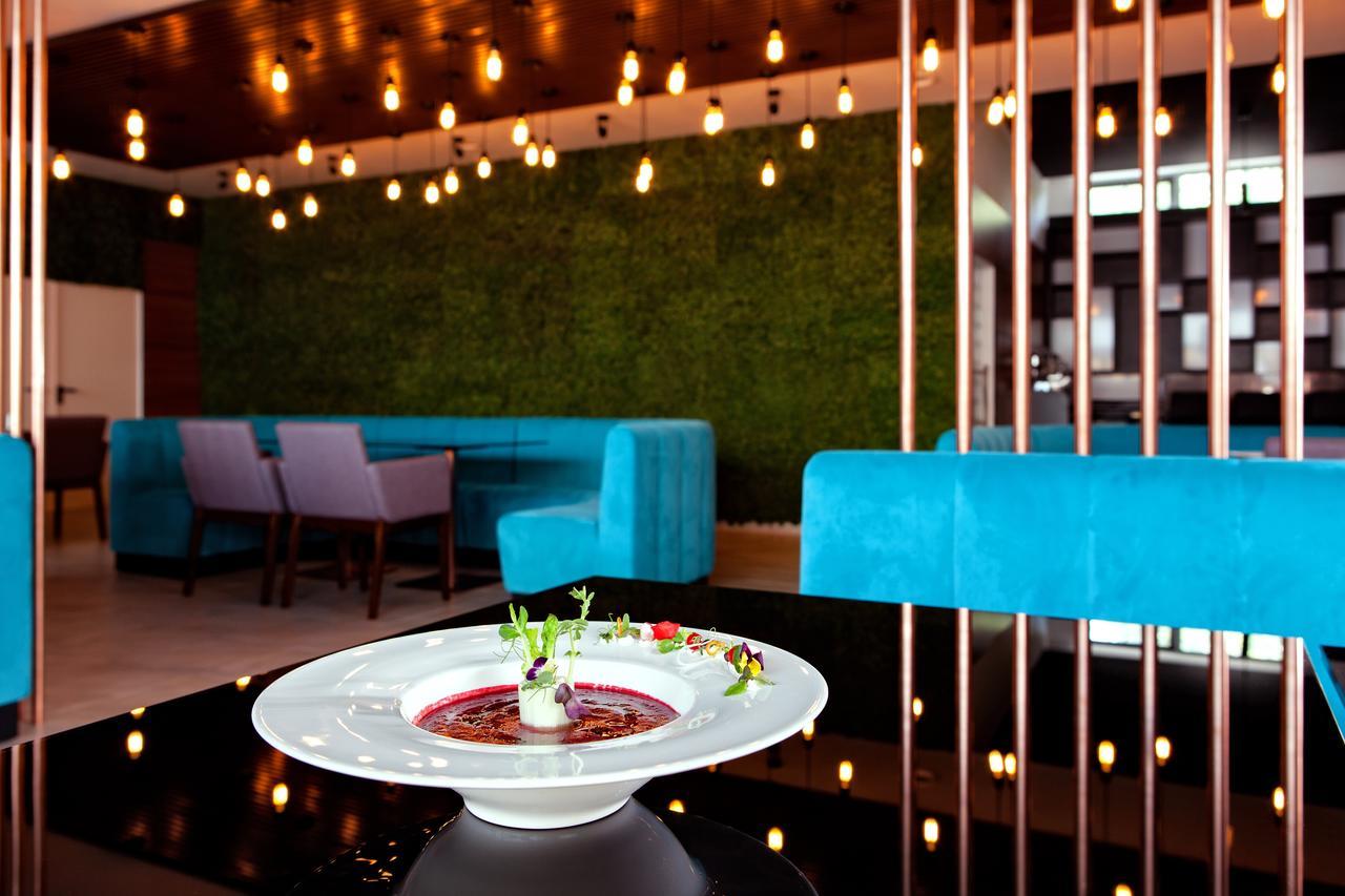 Premium Wellness Institute Hotel บูคาเรสต์ ภายนอก รูปภาพ