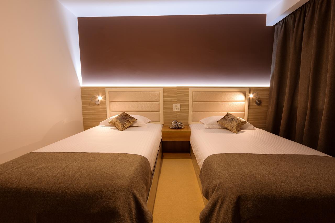 Premium Wellness Institute Hotel บูคาเรสต์ ภายนอก รูปภาพ