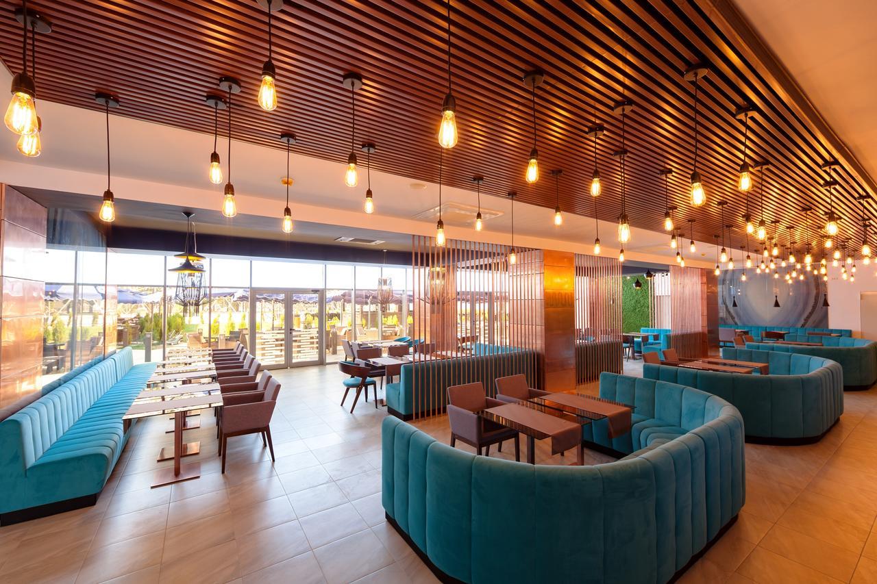 Premium Wellness Institute Hotel บูคาเรสต์ ภายนอก รูปภาพ